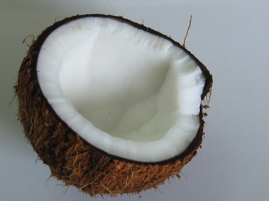 5 Unexpected Ways to Use Coconut Oil