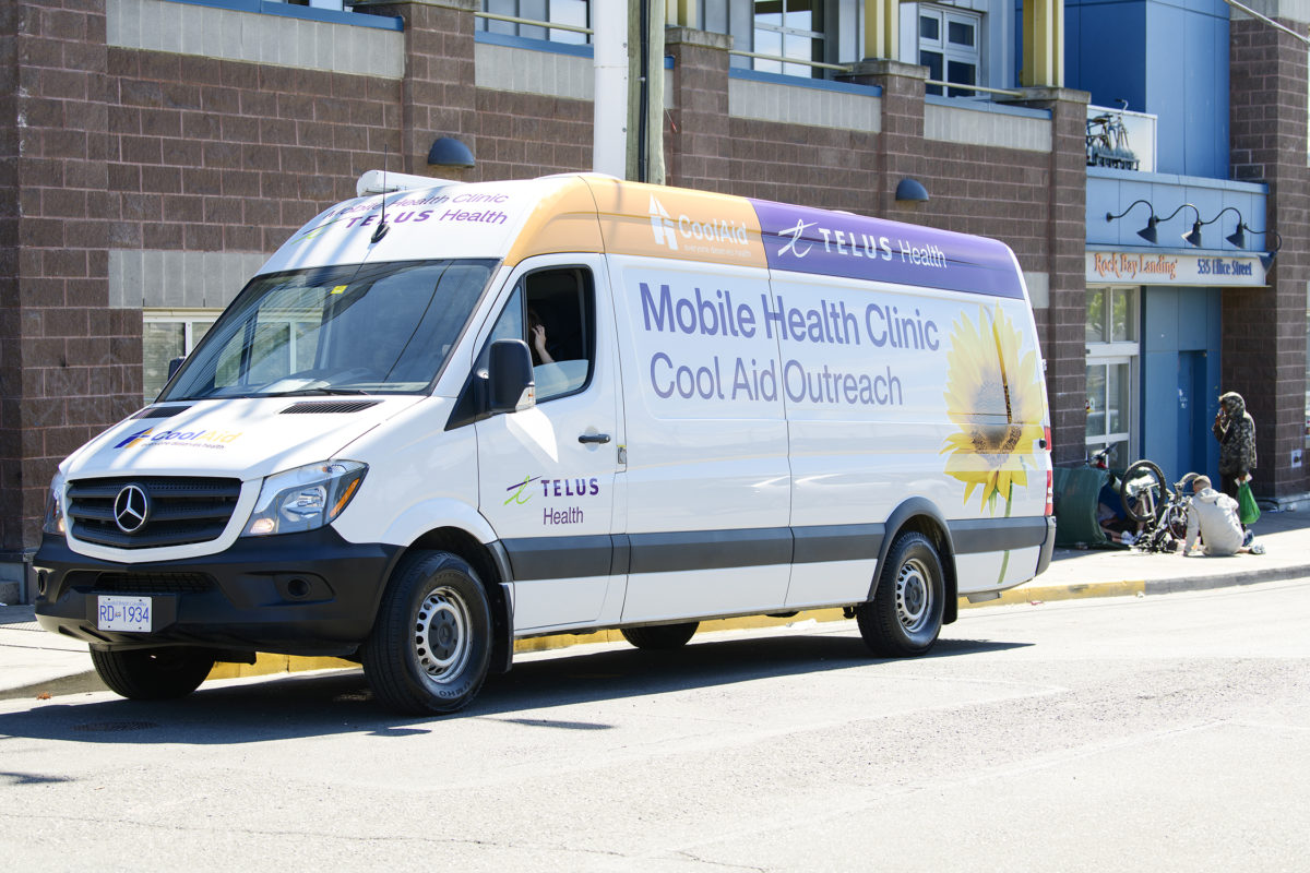 Cool Aid mobile clinic takes healthcare on the road image